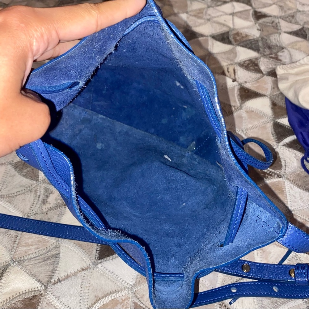 Mansur Gavriel Mini Mini Bucket Bag - Picture 4 of 6
